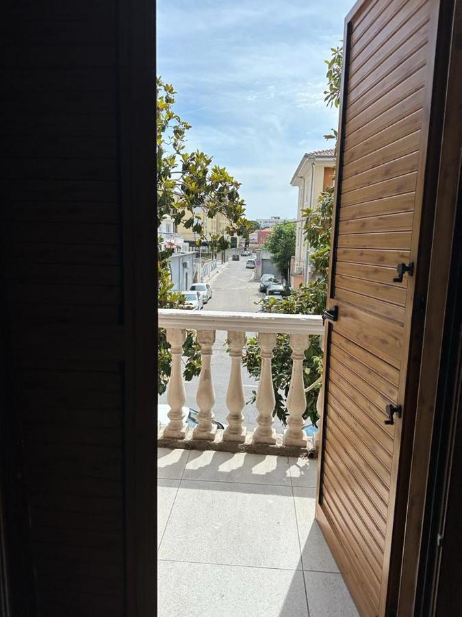 City Center Shkodra B&B Eksteriør bilde